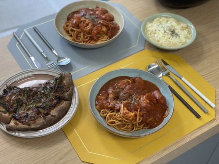 메리테이블 테이블매트 인테리어소품으로 필수에요
