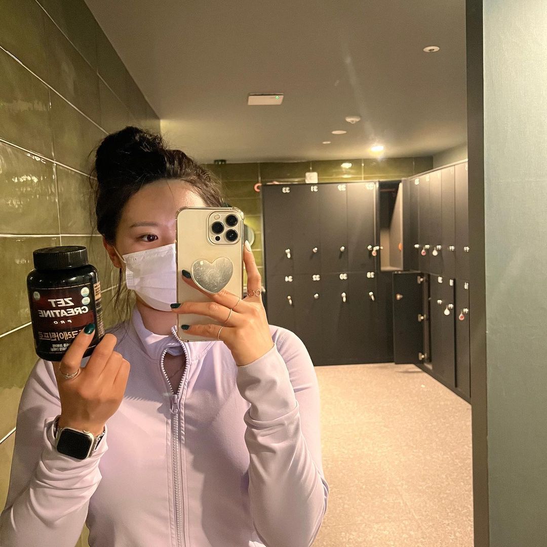 ღ 스마일 도경 ღ on Instagram: “#광고 크레아틴은 근력운동시 운동수행능력 향상에 도움을 줄 수 있음을 인정받은 기능성 성분이다. 인체 골격근의 95% 이상이 골격근에 저장되며 크