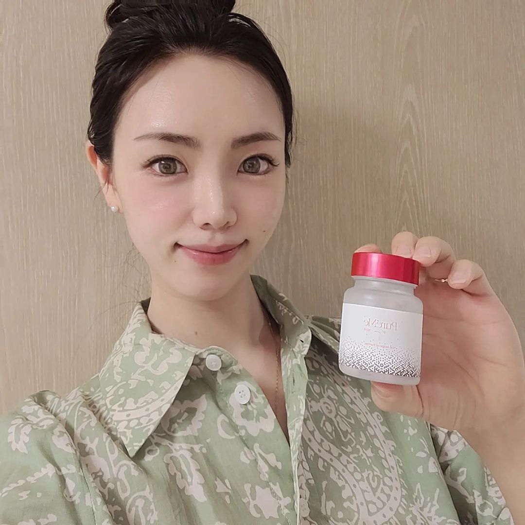 juhee on Instagram: “#광고 [퓨레미] 브이퓨 아침엔 붓기완화/점심엔 나트륨조절 저녁엔 단짠음식 과식 을 해결 해줄 아침 점심 저녁 에 브이퓨 한 알씩 챙겨주세요 단짠 음식 많이 먹은 다음날