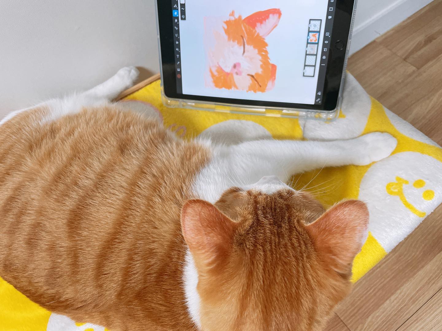 앵고 그림 컨펌 중😸

#고양이 #치즈고양이 #앵고 #고양이그램 #애완동물 #아이패드활용 #그림 #잠자는고양이