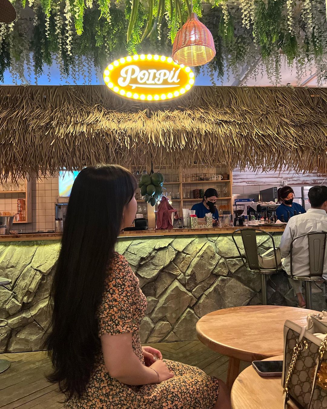 𝑀𝒾𝓃𝓃𝒶’s Instagram profile post: “너무나도 이쁜곳이였어❤️🌴”
