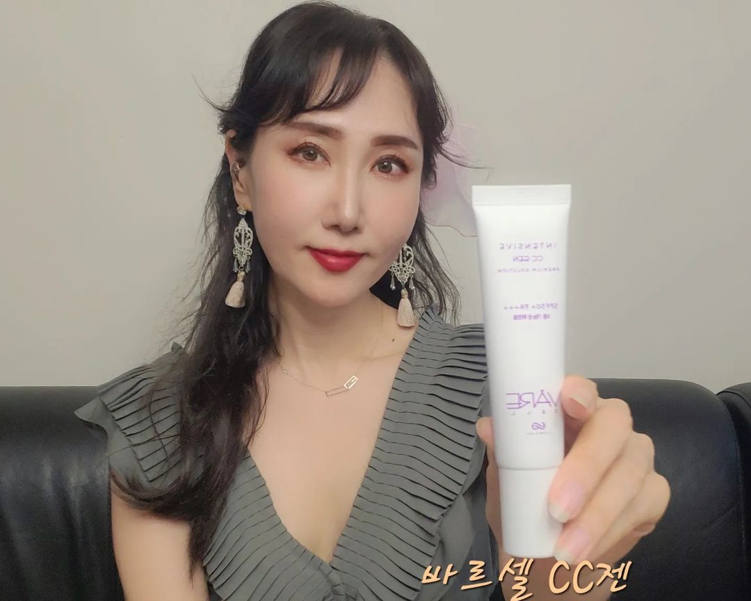 @sorabeauty7 shared a photo on Instagram: “#협찬 💕재생비비크림 바르셀 인텐시브 CC젠 요새는 자연스런 화장이 먹히는 세상이죠^^자연스럽고 아름다운 피부 표현에 딱인 여기 CC젠이 있어요! 과하