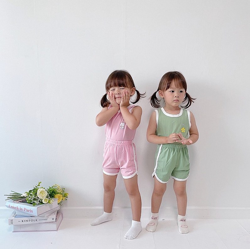 냉감원단 찹찹 !

​실내복 / 외출복 모두 1+1 추천 아이템

❤️ 더 많은 상품은 프로필 링크 GO !!
 댓글 , DM , 카톡 주세요