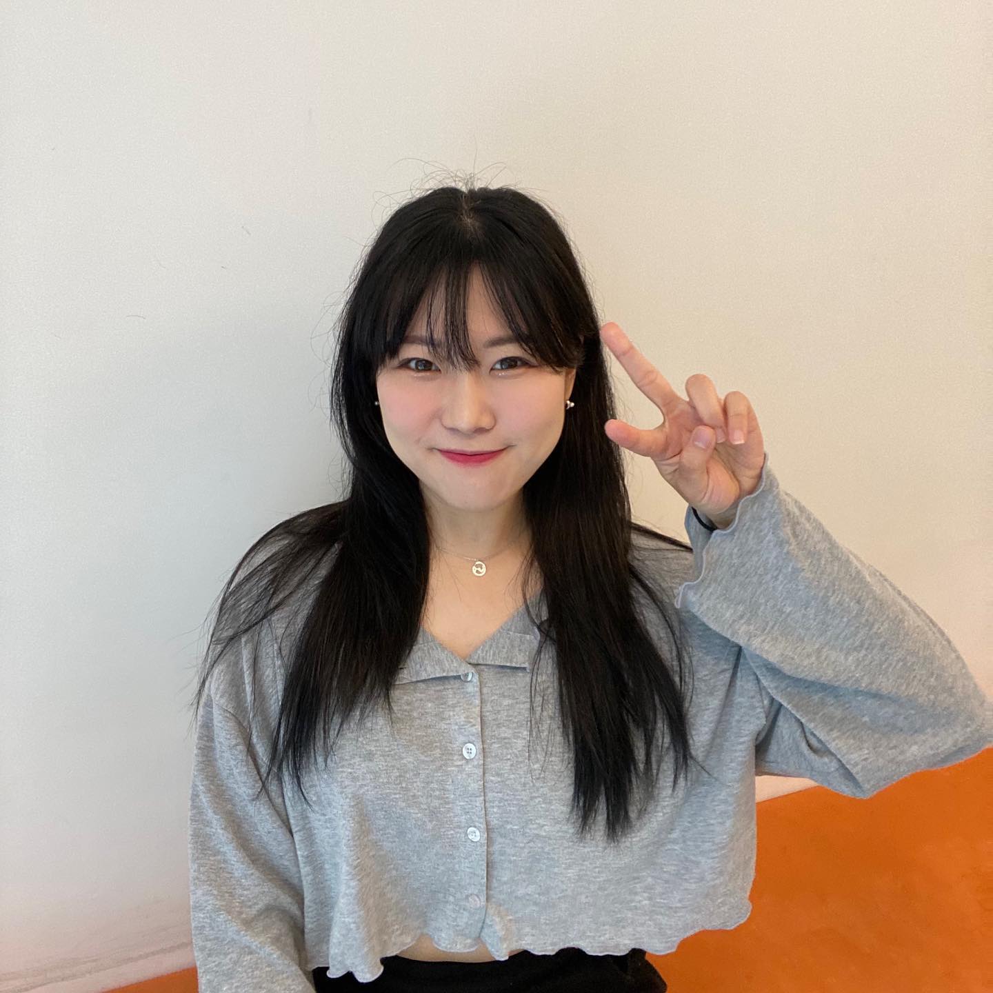 단골포즈✌️