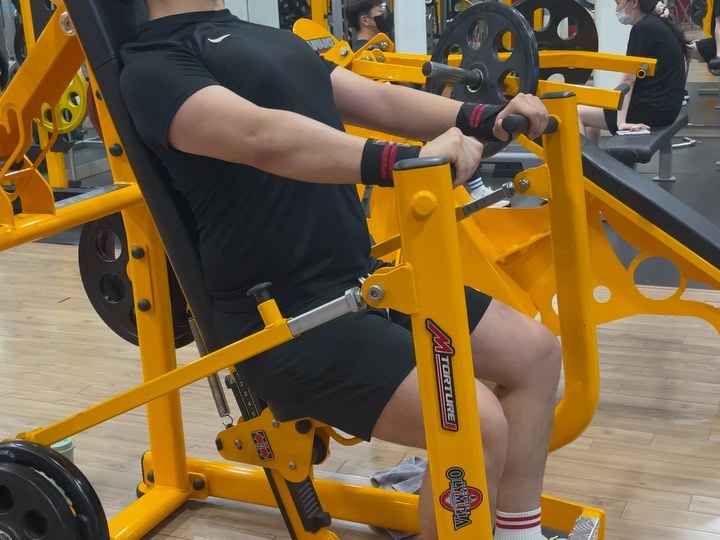 가슴운동은 근육 찢겨나가기 직전까지 해야 행복해😘