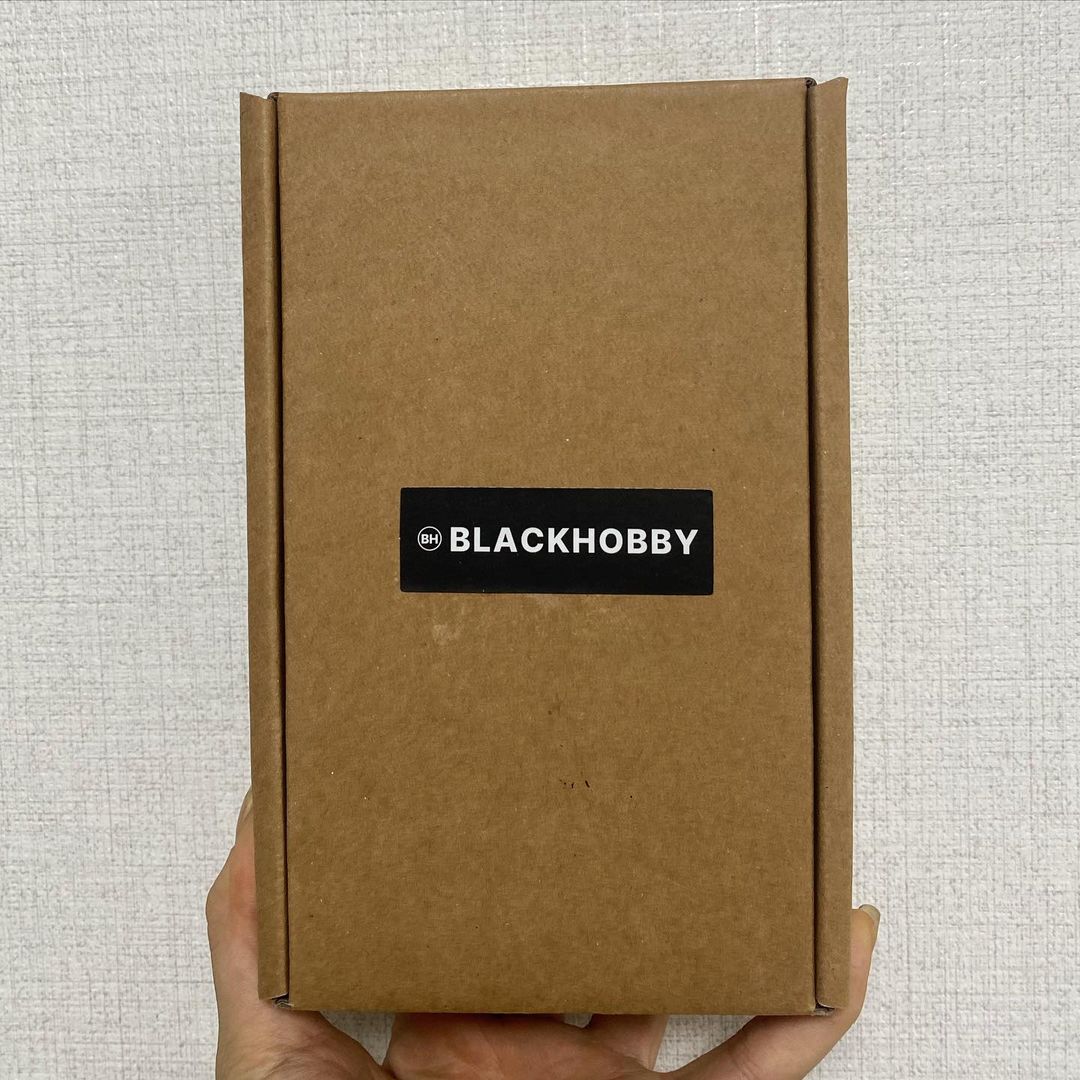 구민하 on Instagram: “드레스퍼퓸 5종 디스커버리 세트 @blackhobby_official 저는 과일향, 비누향, 꽃향기 중에 비누향을 사용해봤어요! 5가지 중에 저는 Pink Flower, Sexy shampoo 이 두가지 향이 정말 좋