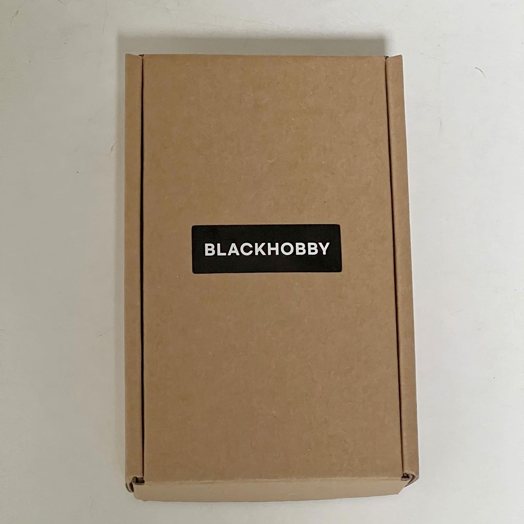 lv.32 메타몽 on Instagram: “#협찬 블랙하비 어두운(Black) + 취미 (Hobby)라는 뜻으로 내면 속 숨겨진 당신만의 취향을 찾아드리는 향수 쇼핑몰입니다. 그 중 제가 받은 향은 비누향 드레스향수 디
