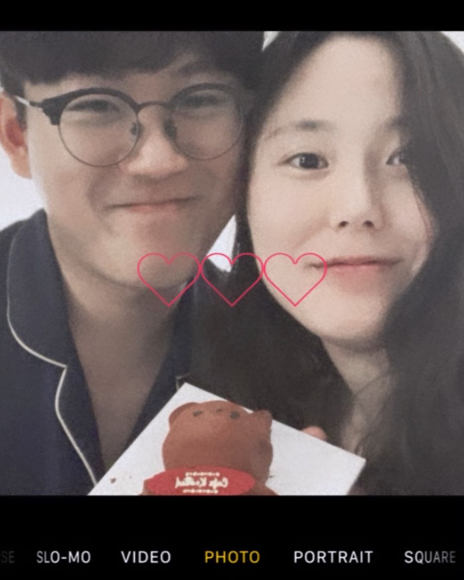 #1년째연애중 #(이마여드름까지도) #사랑해 #하트