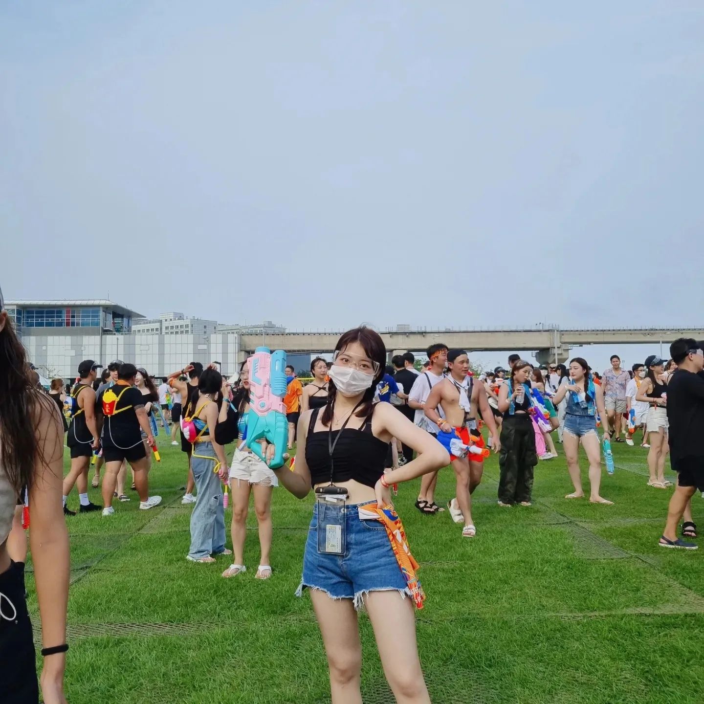 첫 워터밤 후기 
눈에 물 쏘기 금지🥲

#워터밤 #워터밤인천💦 #인천 #인천워터밤2022 #파라다이스시티 #0806 #waterbomb #오렌지팀🍊 #festival #holidayfun #goincheon #22