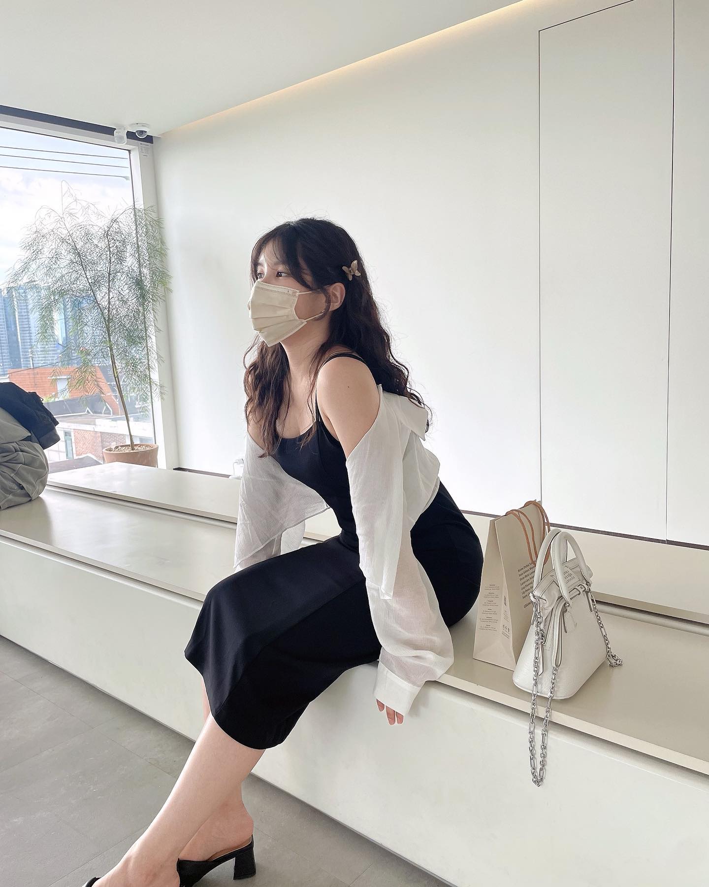머리 이제 좀 적응됨 👩🏻‍🦱
#김히피
#김뽀글
#히피펌스타일