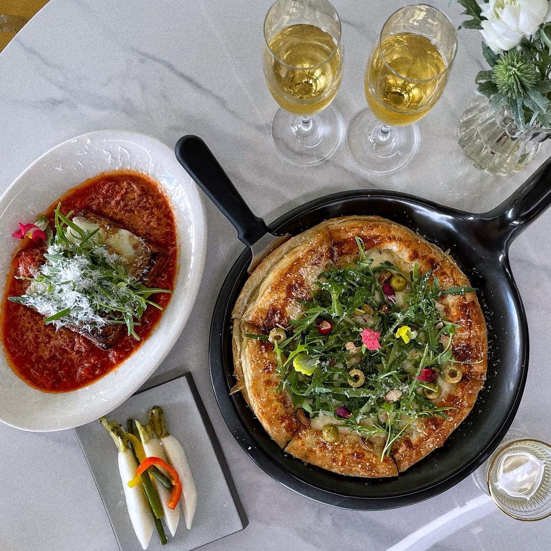 먹도리🍽💙 on Instagram: “협찬) 🍝 위플168 📍 서울 용산구 원효로 7 3,4층 ⏰ 10:00-22:00 (월요일 휴무) <기념일에 한강뷰와 레스토랑은 못참지> 크 여러분들 저 한강뷰 레스토랑 처음이에요