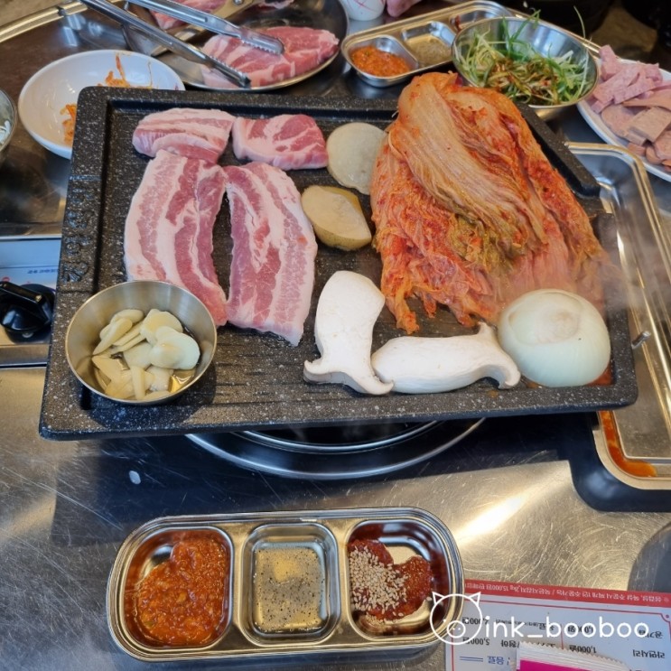 신원동맛집 경아식당삼송점에서 배터졌어요.