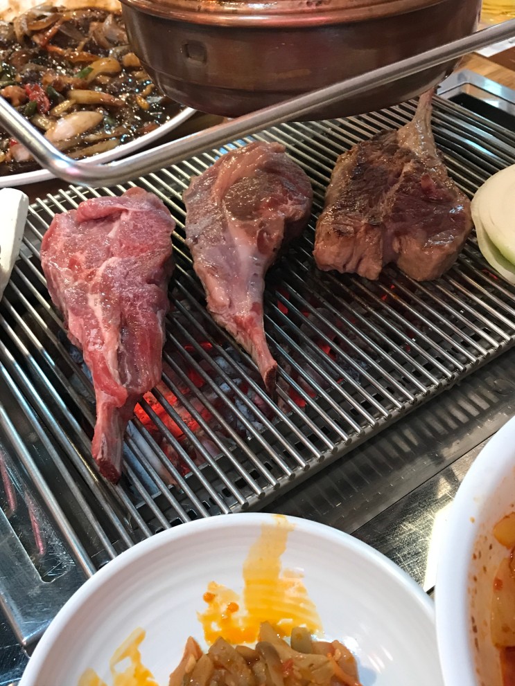 운정 산내마을 양꼬치&칭따오 완전 솔직 후기 (양꼬치, 양갈비, 꿔바로우, 온면, 쟁반짜장 많이도 먹었다)