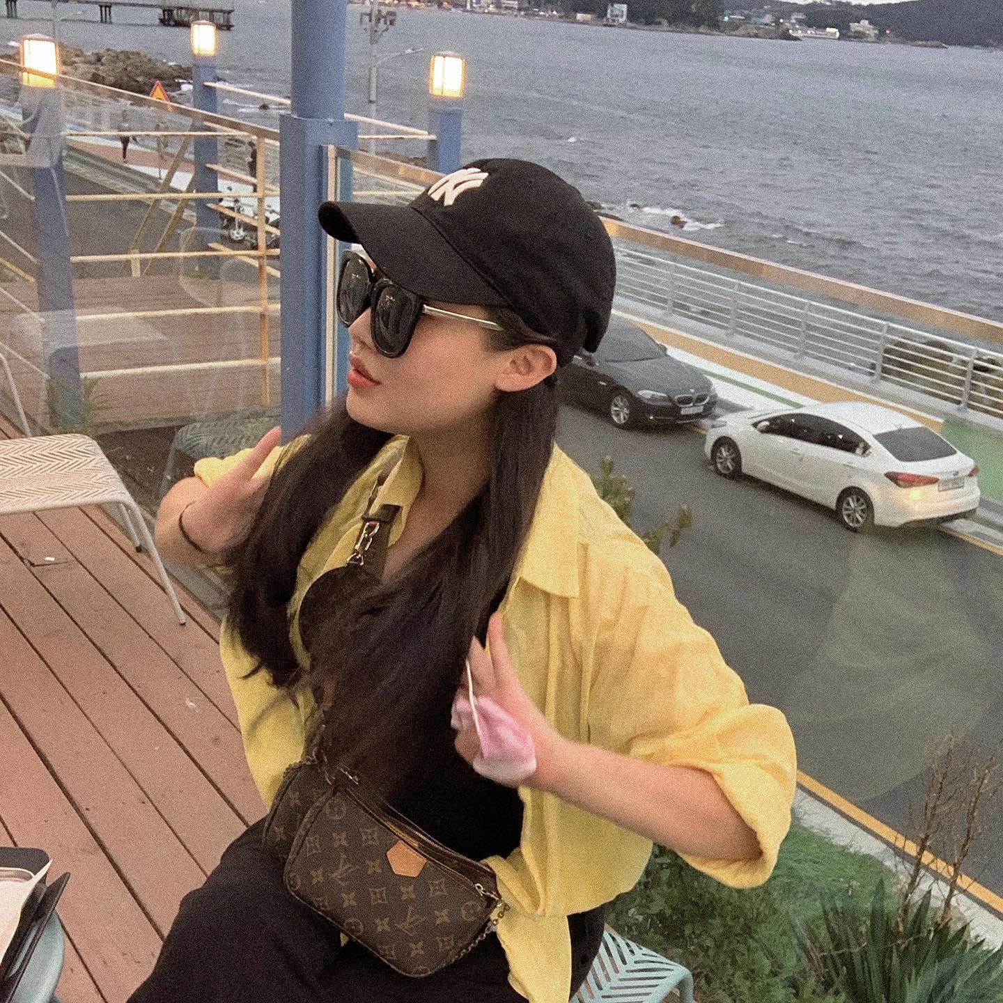 •
⠀ ⠀⠀⠀⠀⠀ ⠀⠀⠀ ⠀ ⠀⠀
🎈🧸_ 𝙻𝚎𝚝'𝚜 𝚋𝚎 𝚑𝚊𝚙𝚙𝚢 💛