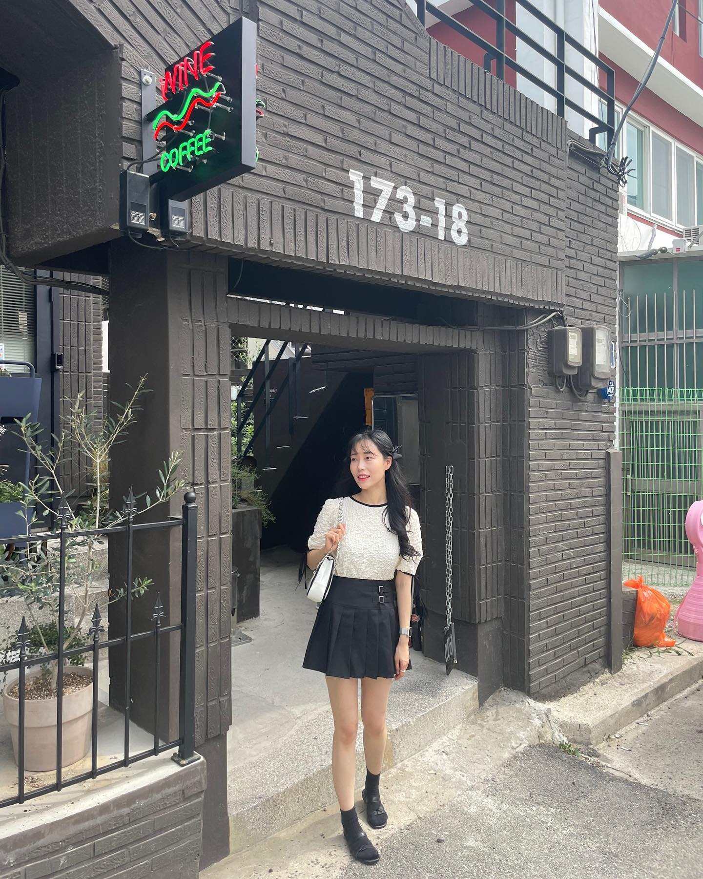 한적한 카페 ☕️