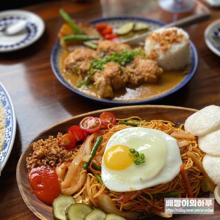 연남 발리문 / 비행기 안타고 먹는 이색음식 🥢