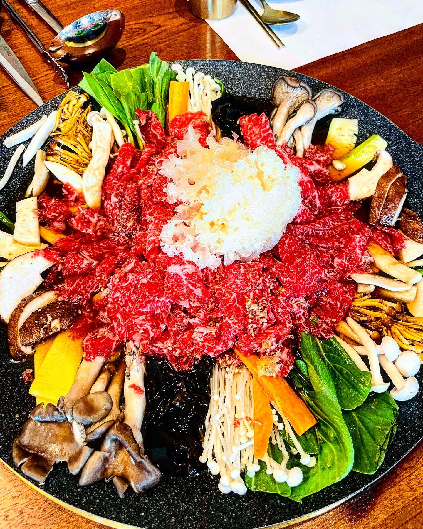 📍세종 이윽고

분위기 음식 서비스
모두 만족💙
가족행사나 모임하기 딱 좋은 식당

🌈한우 궁중불고기