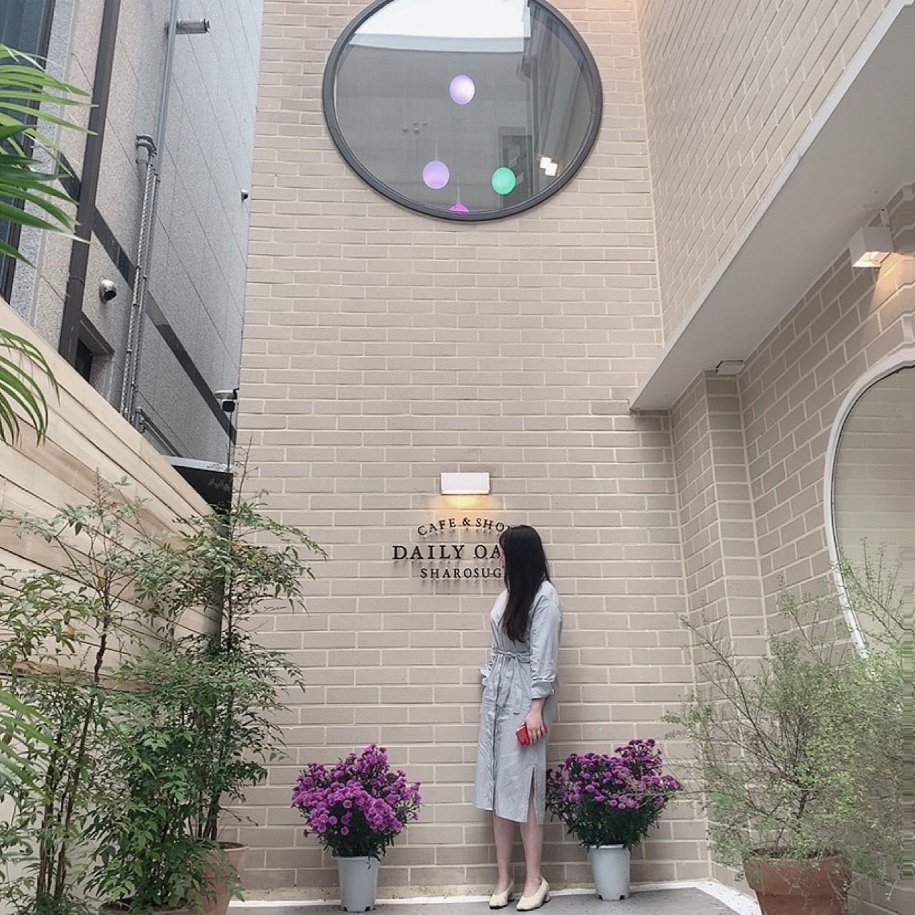 좋아하는 계절이 왔다. 오늘부터 날씨가 쌀쌀해진걸 보니 이제 진짜 가을이 왔구나 싶다. 추워질수록 가까이 있는 사람들의 따뜻함을 더 크게 느낄 수 있어 좋다. It looks like the fall is already here. 😌