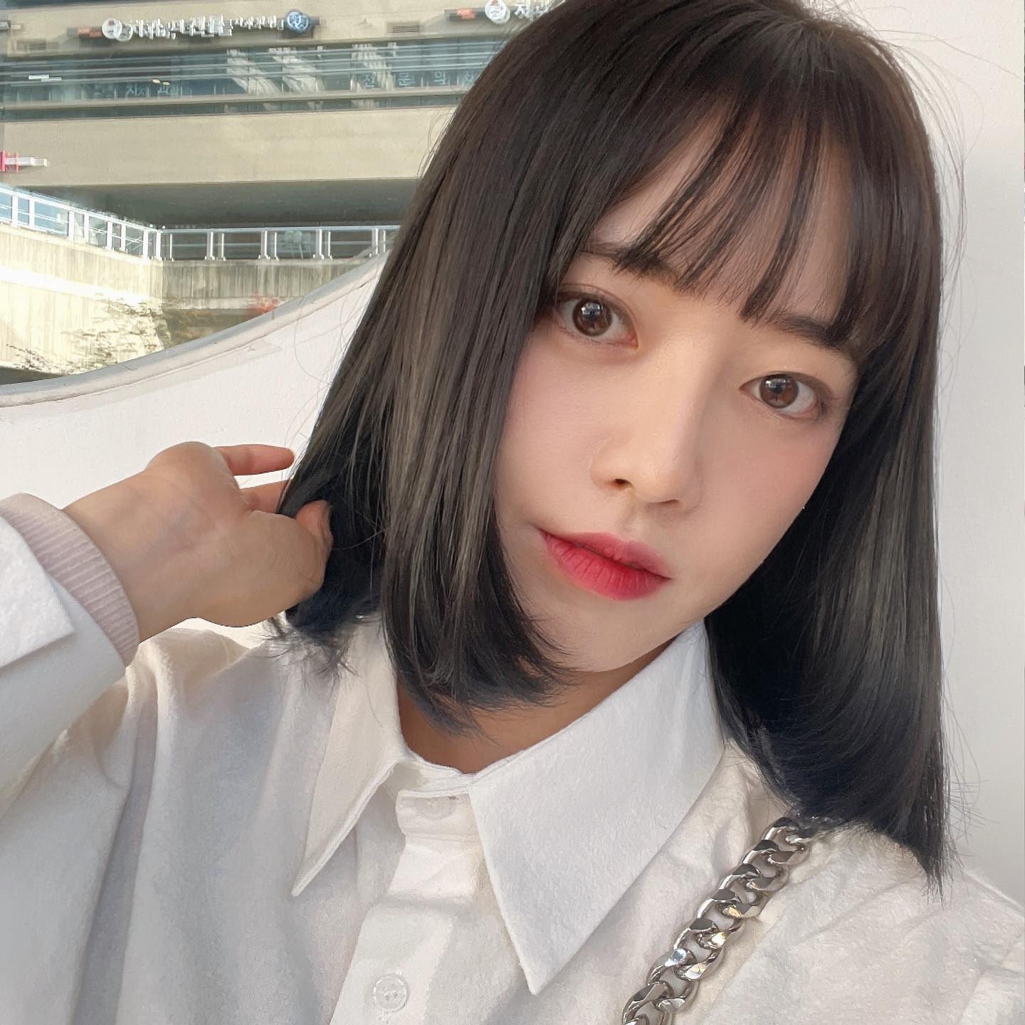 가을맞이 톤 다운 💙

#염색 #애쉬블루