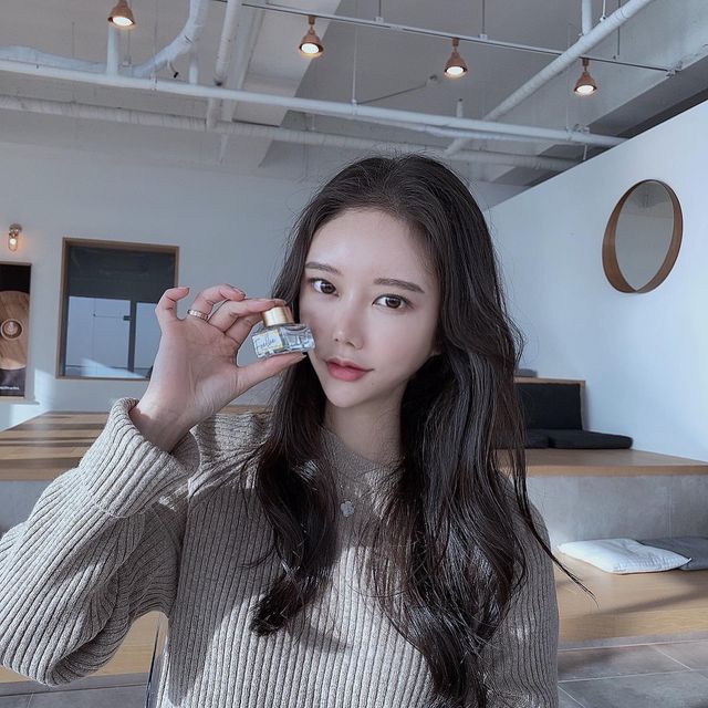 최민경 on Instagram: "포엘리에(Foellie)'로 부터 무상으로 제품을 지원받아 체험 후 솔직하게 작성된