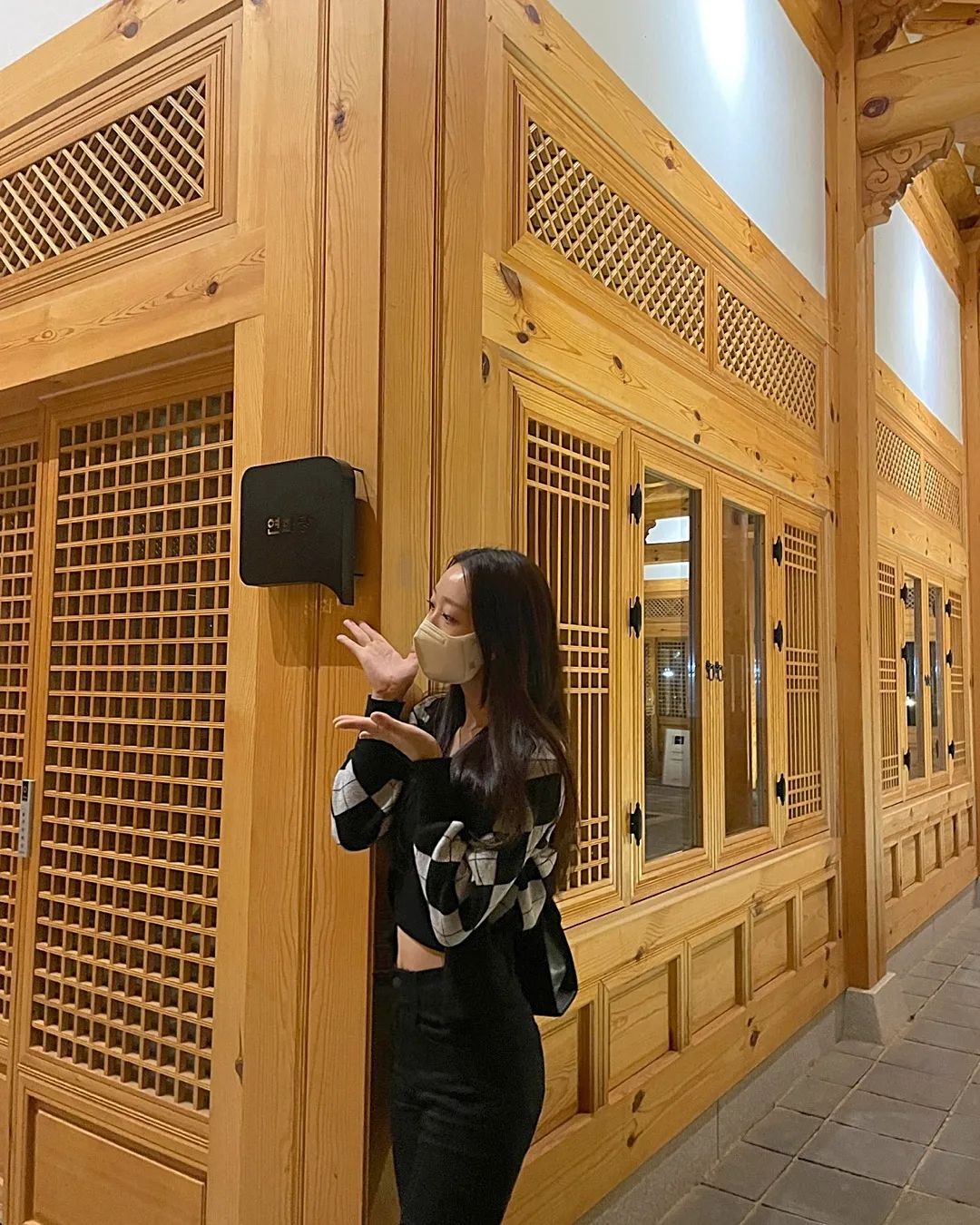 날씨 좋고 밥 맛있고~
가만 못있는 다니 사진 찍어주느라 고생해땅
♡
♡
#전주여행 #전북대 #연화당 #덕진공원 #일상