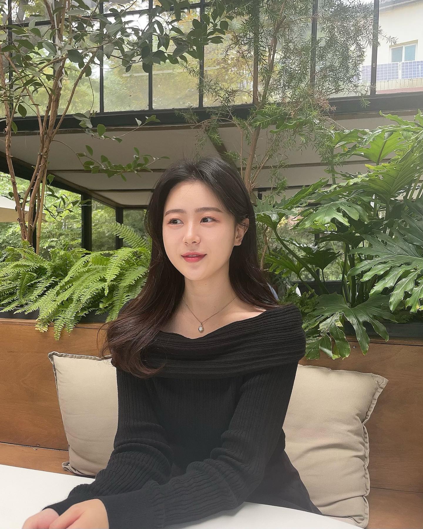 귀여운 냥이가 있었던 북한산 카페💚

라떼에 깐깐한 내 입맛에 합격이었던 꼬숩라떼와
바나나 하나가 통째로 들어가는 바나나스무디!
크로플맛집 답게 넘 맛있었던 아이스크림 크로플
그리고 마지막으로 밤바스크 케이크까지 뇸🥰

📌카페 산아래
서울 강북구 삼양로181길 56 102호