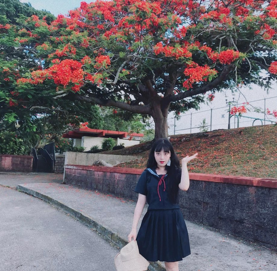 몇 년 전이람….(아련)
