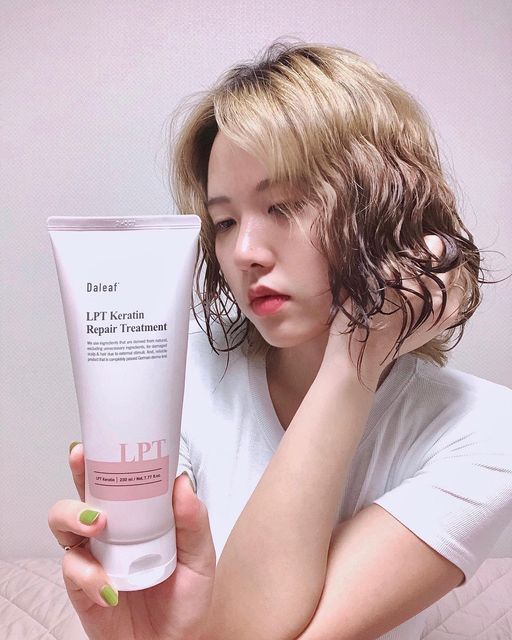 재영🇰🇷☕️📖🎤🎥 on Instagram: "✔️ 결이 다른 부드러움💭 달리프 LPT 케라틴 리페어 트리트먼트💆🏼‍♀️ 👉모발 엉김 개선 임상 완료 👉즉각적인 모발 윤기 개선 48시간 지속 👉