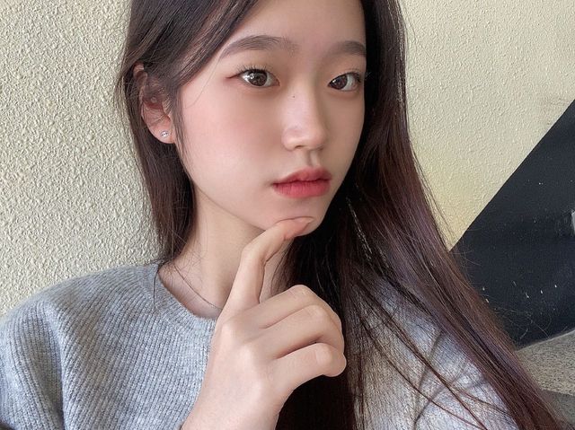 김선우 on Instagram: "#협찬 루나 애쉬끼체험단♾ 루나 익스트림 픽싱카라 애쉬 컬러 #애쉬끼 #애쉬카라 #익스트림픽싱카라 #루나 #루나체험단 @luna_makeup_official"