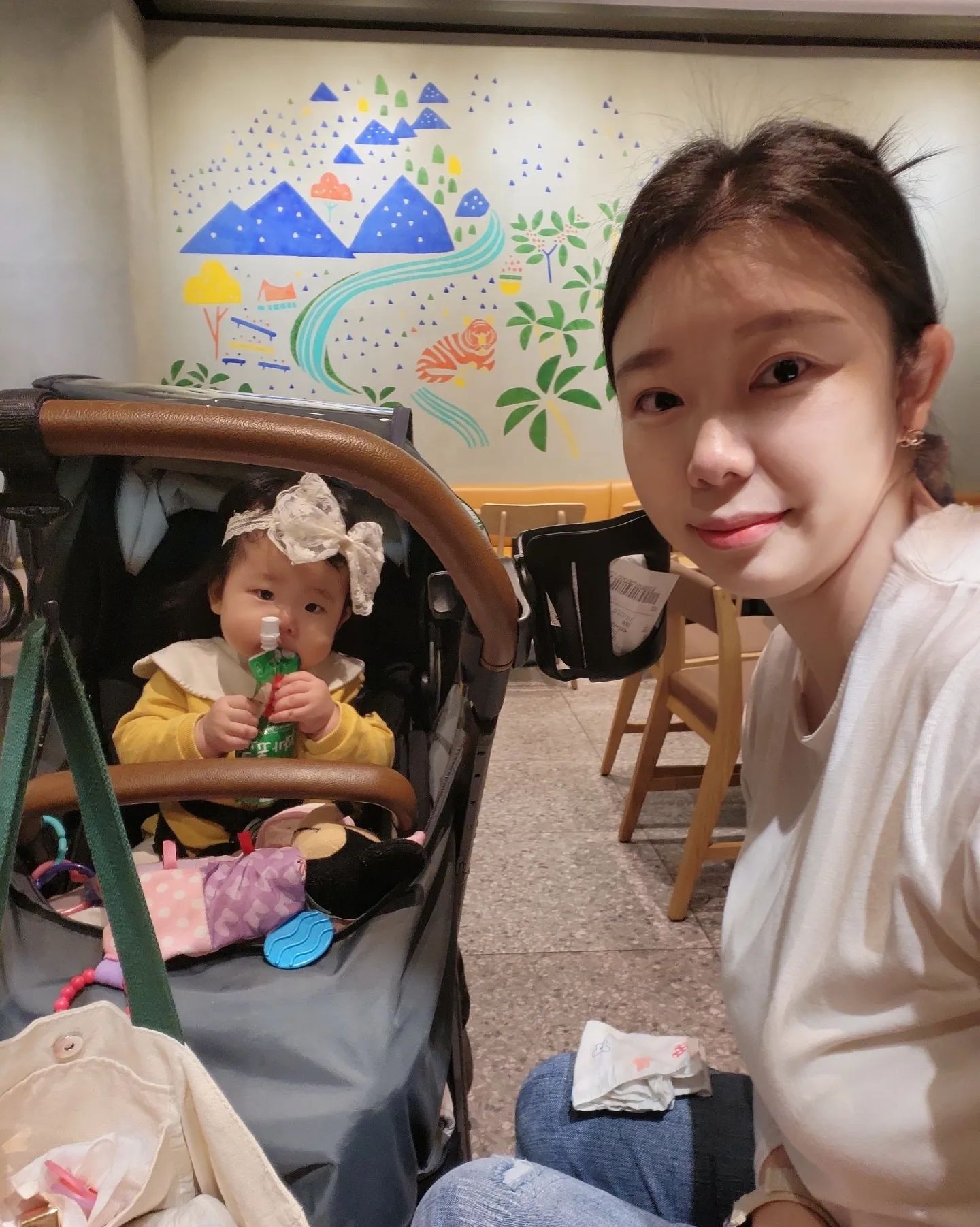 간만에 셀피😬
출산후 빠진 머리 다시 나는중
ㅎ.....