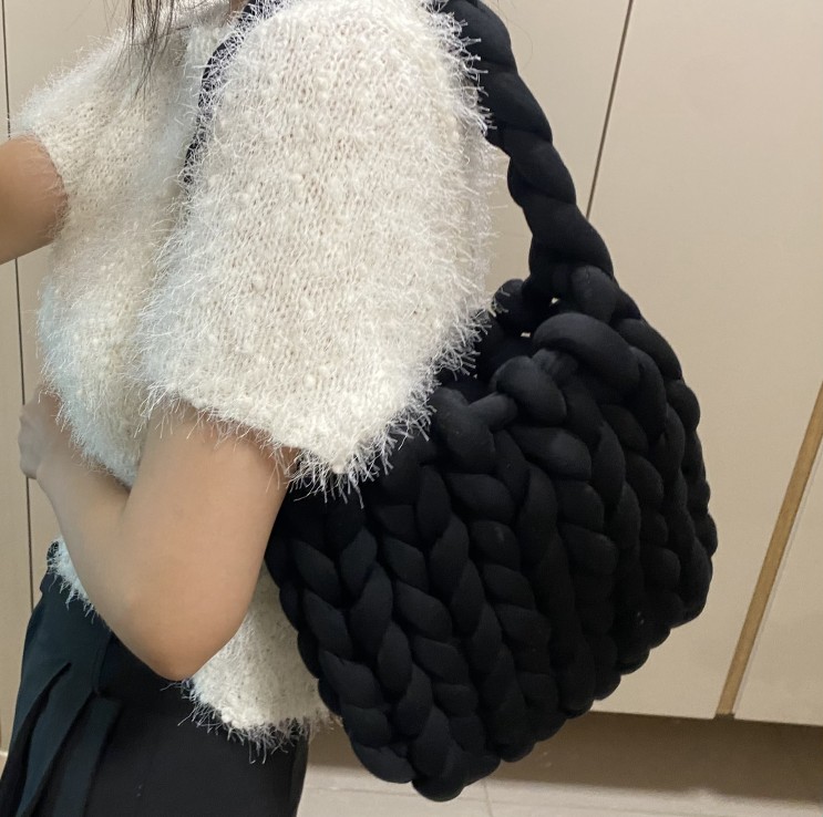 자이언트얀 핸드니팅가방 만들기 2탄! 이번엔 블랙