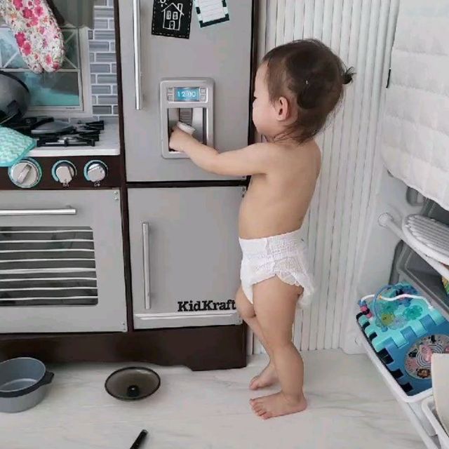 남매맘 일상 ꈍ◡ꈍ on Instagram: "#협찬 ⠀ 에코 컴포트핏과 함께한지 3주째ෆ ⠀ 로아는 낮기저귀 밤기저귀 따로쓰는편인데 흡수력이좋길래 밤잠들때도 한번 사용해봤어요! 예상했던것처럼