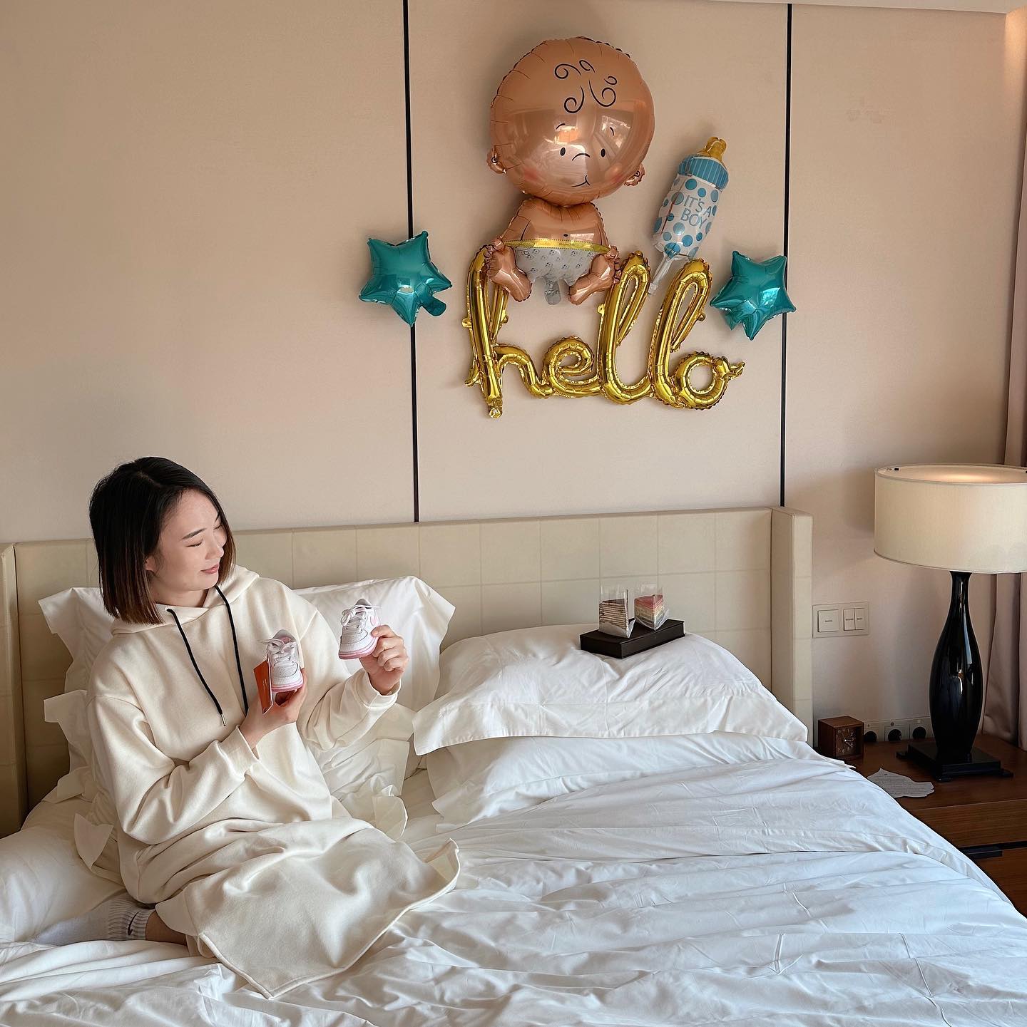 이모, 삼촌들 안녕
소중한 아기가 찾아왔어요👶🏻
.
아직도 하루하루 너무 조심스럽지만
건강하게 잘 자라고 있어요
앞으로도 그저 건강하게만 자라주길
.
내년 3월에 만나요🤍
#임밍아웃 #18w3d #예비토끼띠맘