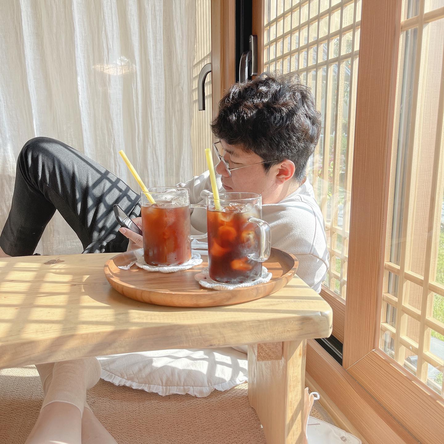 남펴니랑 둘이 데이트한날 🌿
아니 사실 또콩이랑 셋 !

쨔니 얼집 보내놓고
평일에 둘이 늘어져있는것도 좋넴 🫶🏻

#상주 #상주카페 #상주소레다 #카페소레다