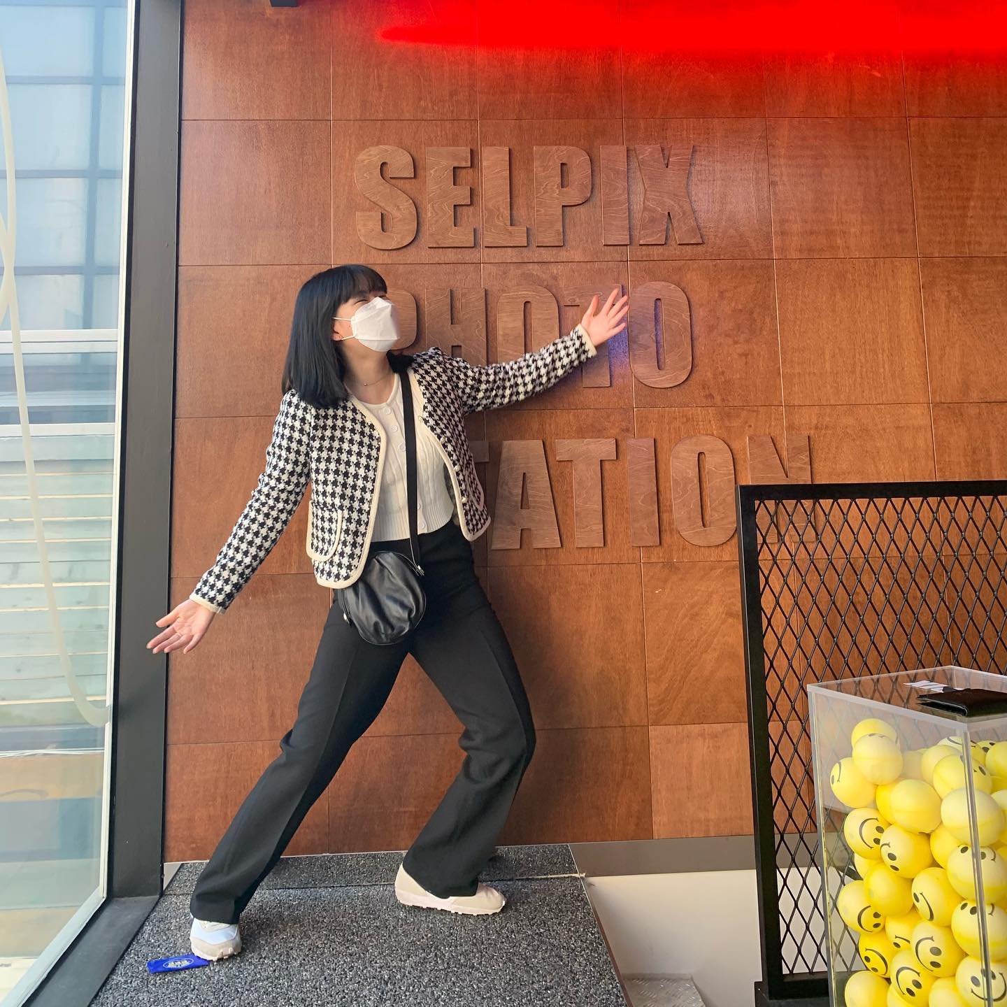 알고보니 셀픽스 본점이었고, 알고보니 영탁쒸가 여기 거울에서 사진 찍었었고!

#셀픽스 #셀픽스본점 #압구정로데오 #탁민수 #06 #06년생 #거울사진 #니지갑내꺼 #누가보면내지갑 #지갑 #증사