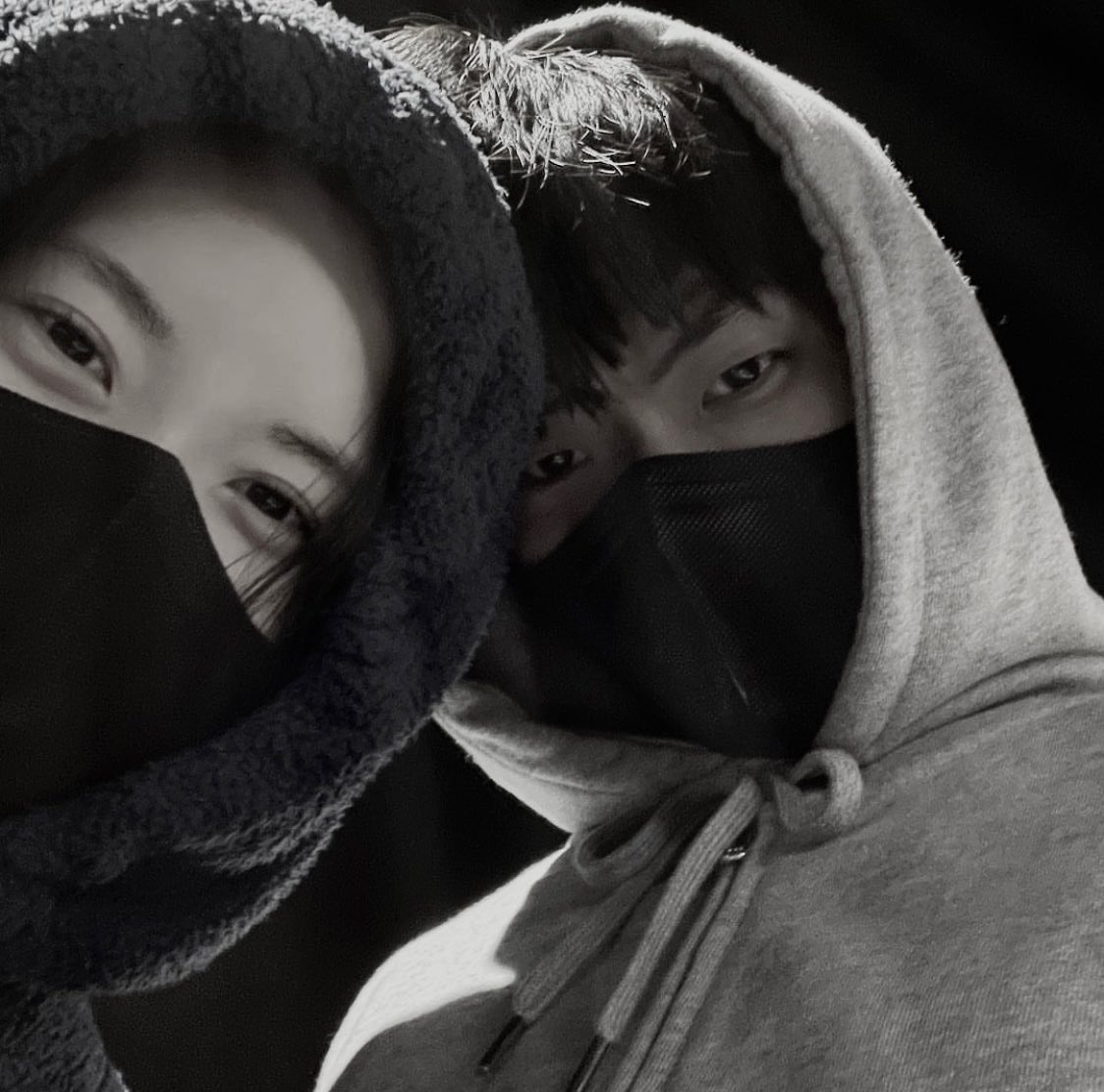 🐻‍❄️🐻
#흑백 #블랙사진 #블랙컬러 #black