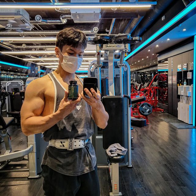 표영욱 on Instagram: "#협찬 #광고 머리카락과 두피를 같이 신경써주는 차세대 제품! 평소 탈모에 고민이거나 다이어트 빡시게 하시는분!! 동의보환에서 하루모환 제품을 소개 해드릴까합니다~