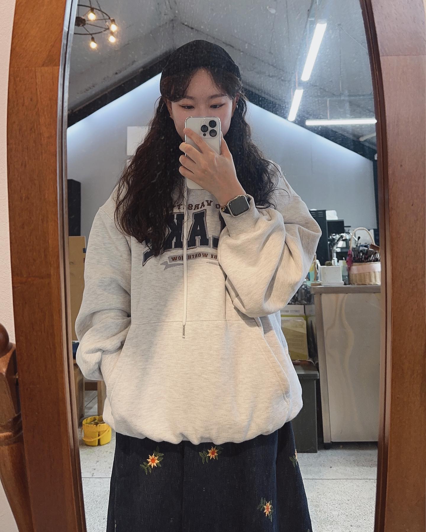 카메라 렌즈밖에 안보이는