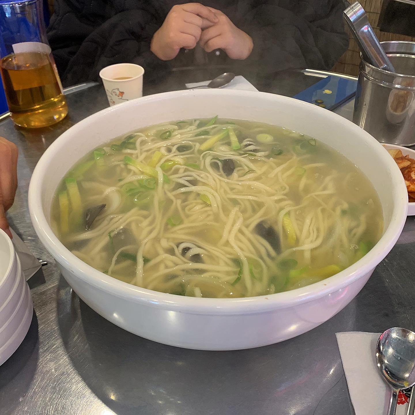 #초장집 #조개칼국수 
-
선릉역 직장인 점심메뉴 맛집