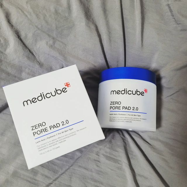 캉윤진 on Instagram: "#광고 집에서 간단하게 모공 관리하기 😊 . . #메디큐브#medicube#AD#@medicube_korea#유재석모공패드#제로모공패드#국민모공패드#모공#모공타이트닝#모공패드#각질관리#피지관