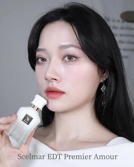 🔱호정🔱 on Instagram: "#광고 첫사랑의 순수하고 아름다움을 담은 향수🤍 @scelmar_official 🤍Scelmar EDT premier Amour 50ml Top-베르가못,핑크페퍼,코코넛 Middle Note-튜베로즈,화이트로즈,자스민,피치 B