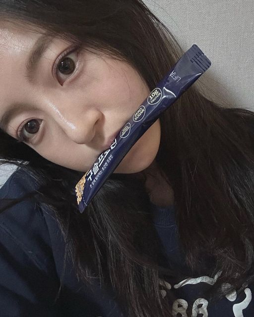 지히야 on Instagram: "#광고 안녕하세요 하핫.. LIFTA 브랜드의 ‘구슬프로틴’을 소개해볼까 해서 이렇게 글을 쓰게 되었습니다💨 간단하게 제품 소개를 해드리자면, 유당불내증 걱정 없는 고