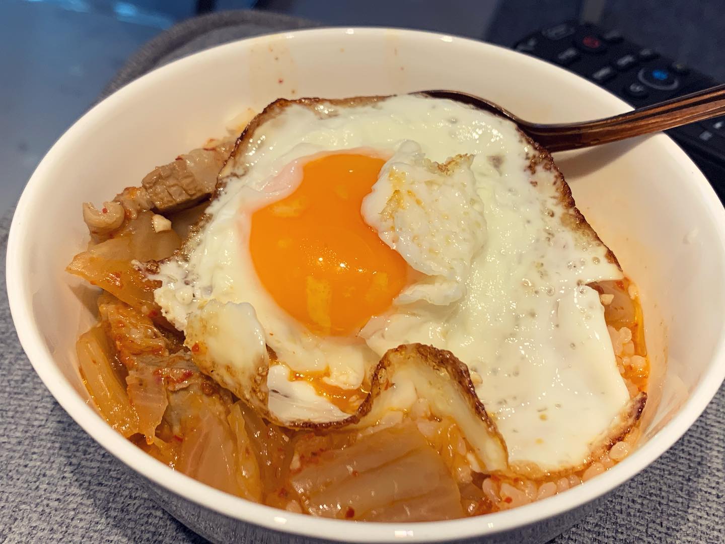 #집밥스타그램

김치찌개랑 계란후라이.. 챱챱
요즘에 밥해먹기 넘 구찮드아..~

#먹스타그램#먹팔
#맛스타그램#맛팔
#선팔하면맞팔
#음식사진이상하면언팔
#이상한계정은맞팔안함