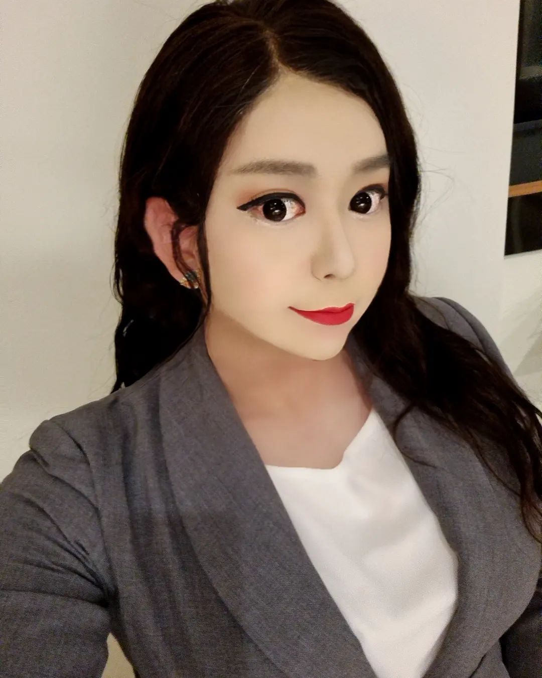 퇴근합시당 ㅎㅎ

#퇴근은즐거워 #금요일은칼퇴죠✌🏻️
