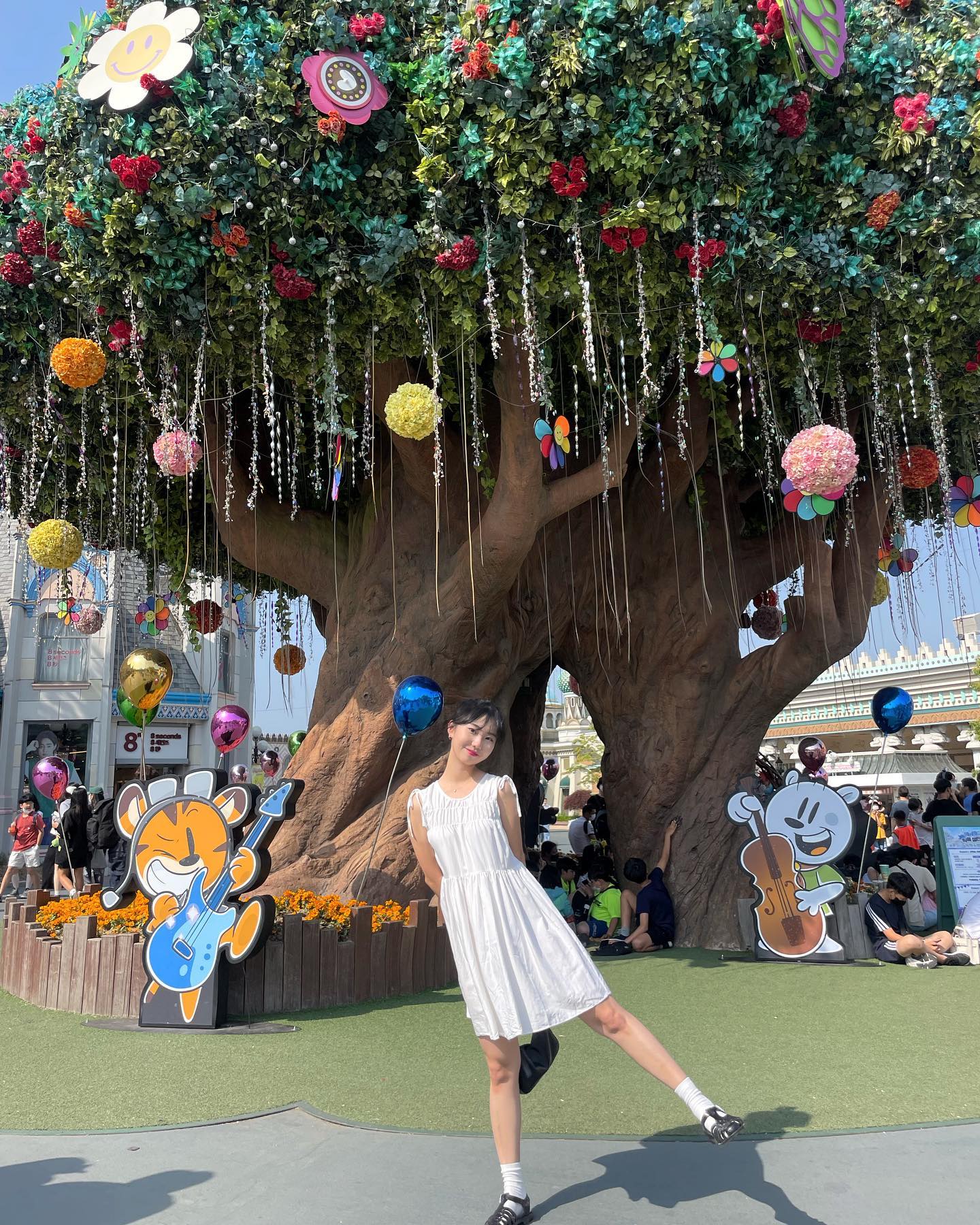 #에버랜드 일 년 결산 🎠🎡🎢
이렇게 에버랜드 사계절 도장깨기 완료..🌷👙🍁☃️
행복했던 에버랜드 마케터스 이제 진짜 안녕 !!!!!!!!! 💖