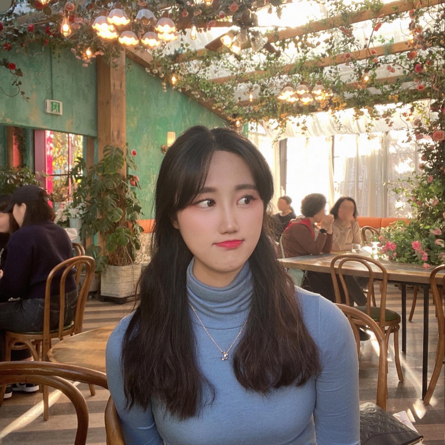내 표정 왜 저래🫠
#서울 #돌아갈래