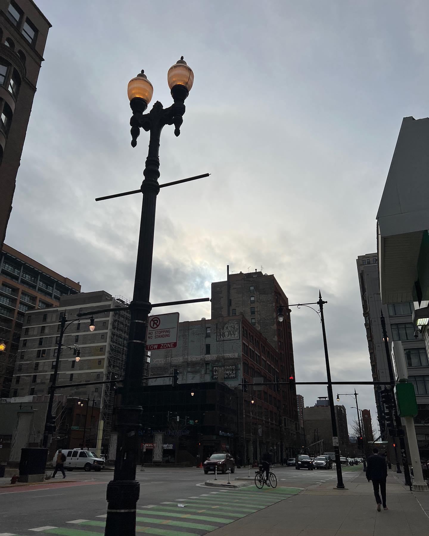 📍chicago 🇺🇸

존맛 브런치
Field museum은 힘들었고
Garrett 팝콘은 맛있었다