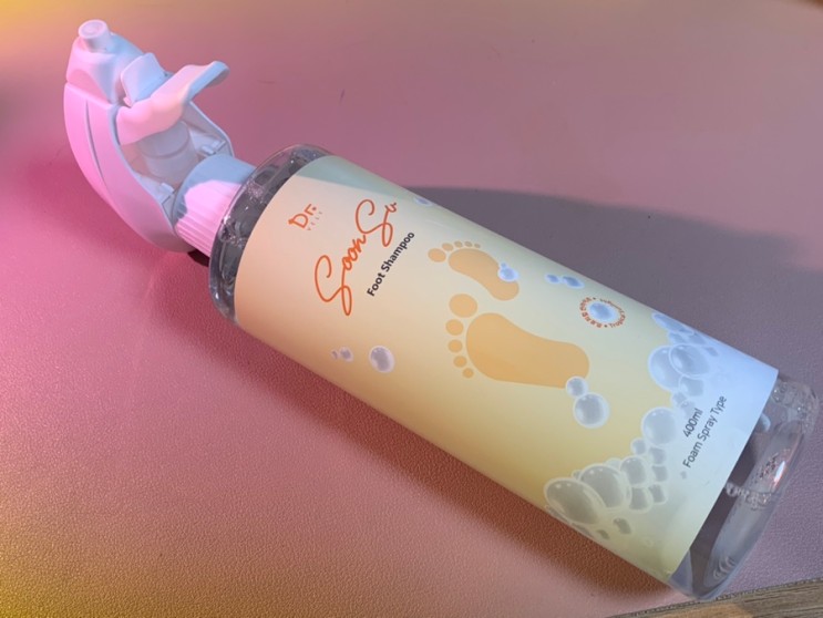 발각질고민? 닥터블리 순수풋샴푸 트로피컬 썬라이트 향 으로 싹 날려~