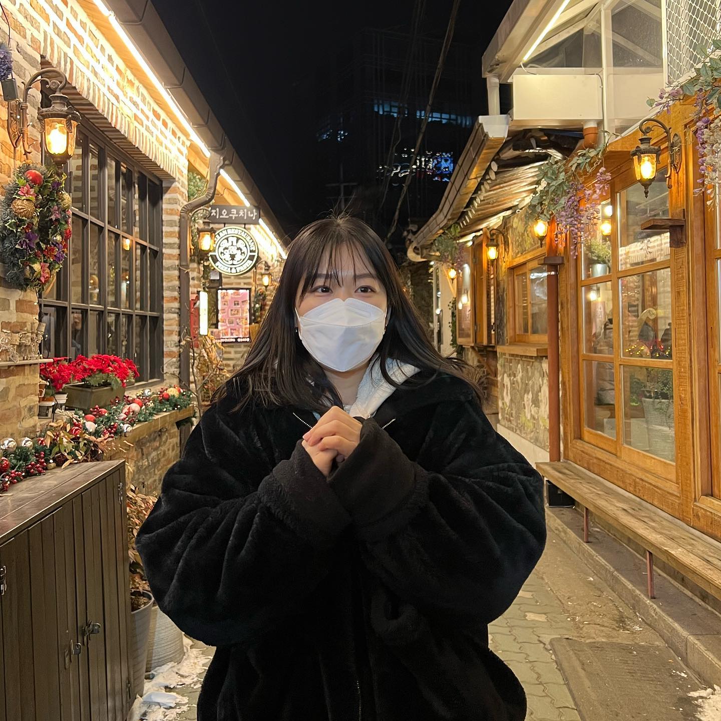 🎂HAPPYBIRTHDAY TO💛
찐으로 행복했던 익선동나들이 그리고 두 달전부터 계획했던 생일파티 성공적이야-🥳