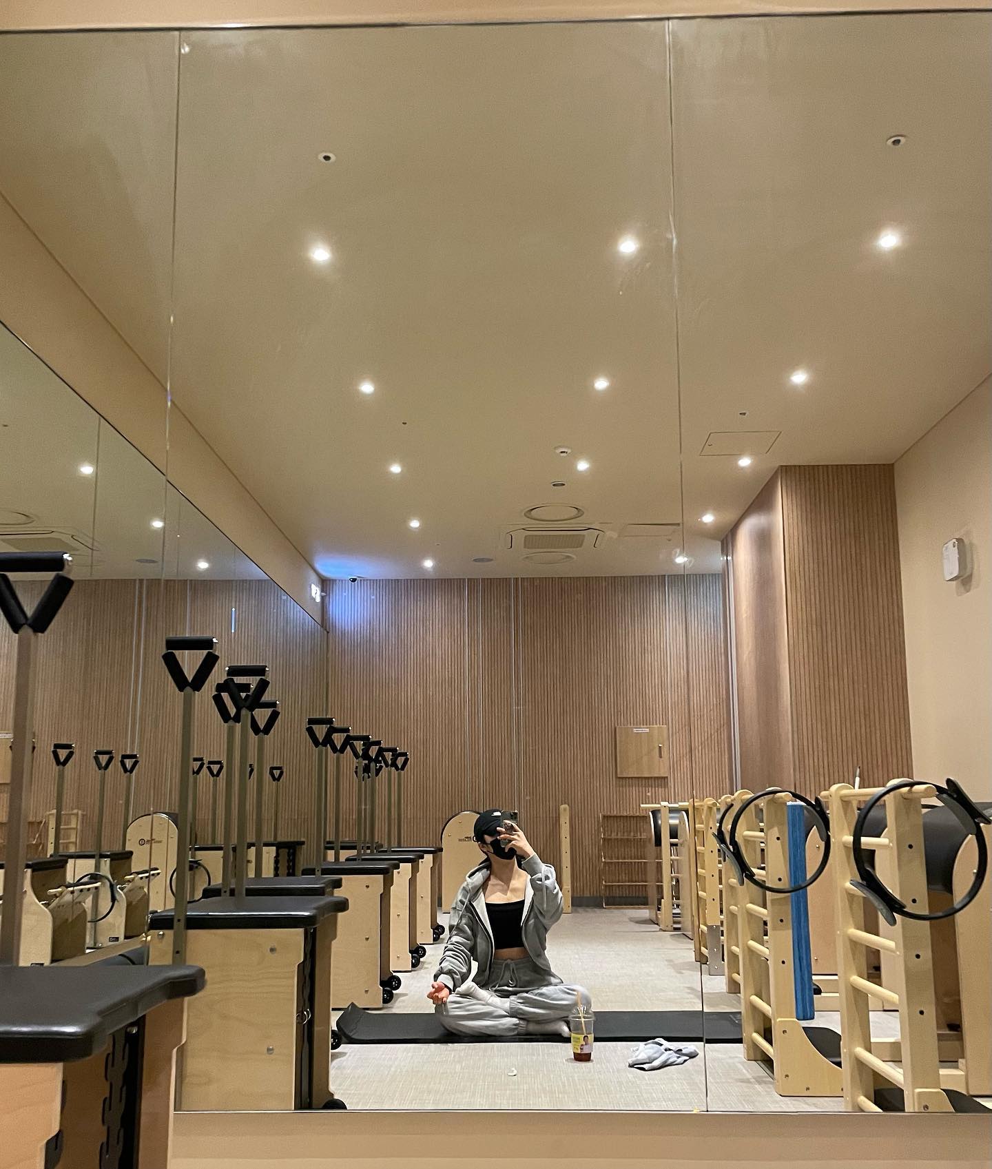 명상은 가부좌로다🙏
명상으로 마음 따뜻해지는 시간🙏